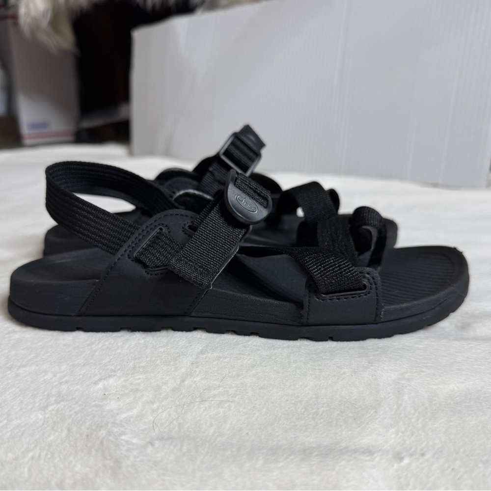 Chaco Lightweight  Black Sandals